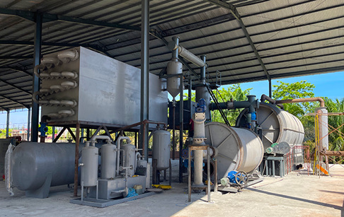 印度尼西亞半連續(xù)式廢輪胎煉油設(shè)備安裝竣工完成